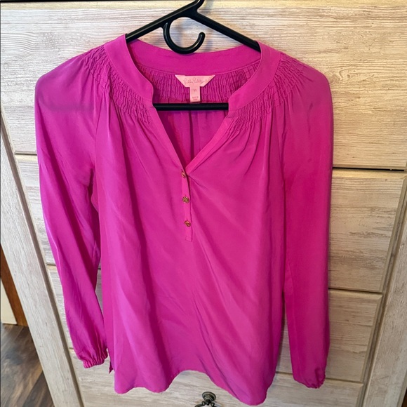 Lilly Pulitzer Tops - Lilly Pulitzer Vibrant Pink Blouse with Gold Buttons